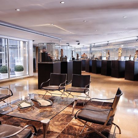 Claris Hotel & Spa Gl, A Small Luxury Hotel Of The World Barcelona Exteriér fotografie The interior of the museum