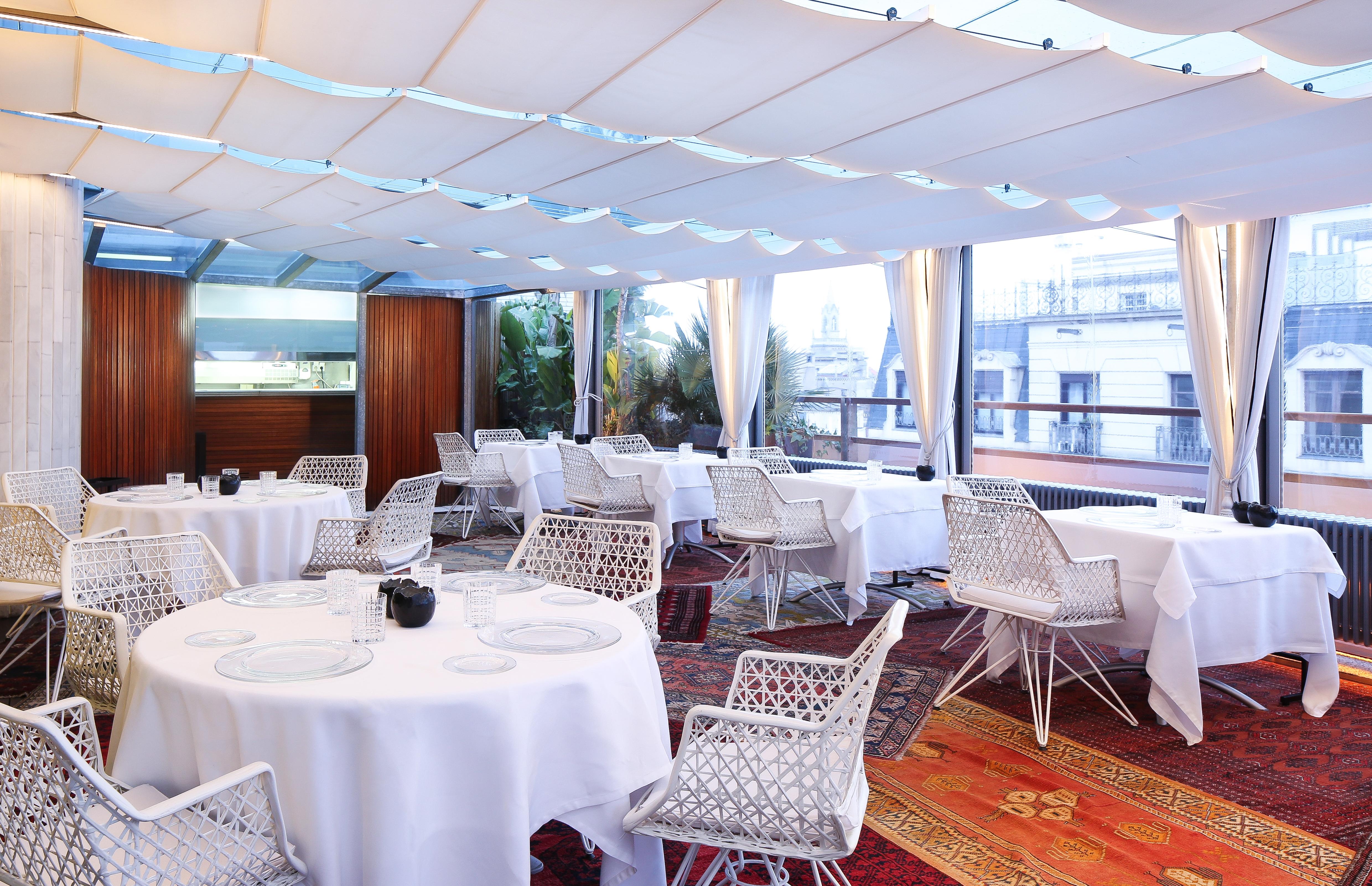 Claris Hotel & Spa Gl, A Small Luxury Hotel Of The World Barcelona Exteriér fotografie Restaurant