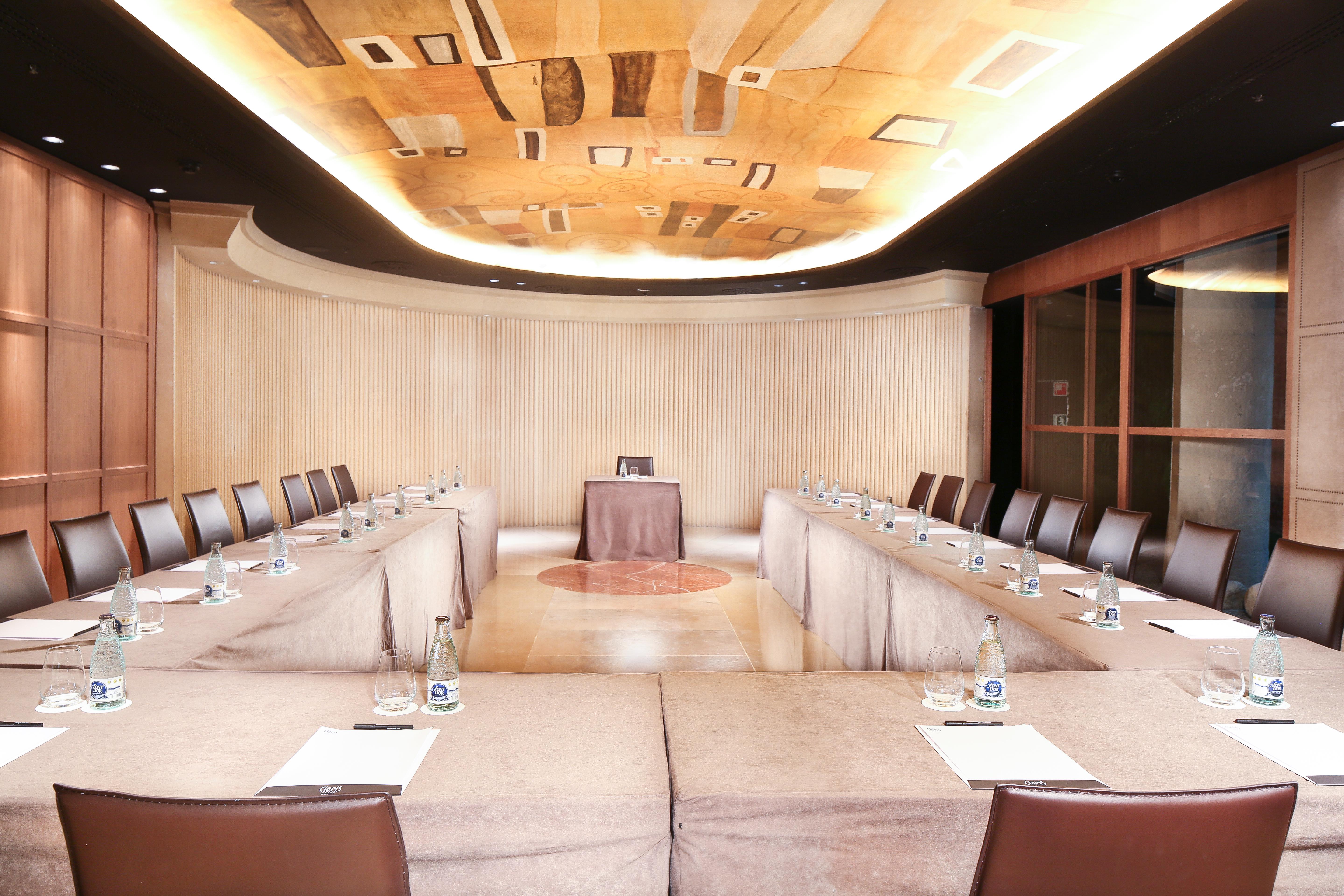 Claris Hotel & Spa Gl, A Small Luxury Hotel Of The World Barcelona Exteriér fotografie Meeting room